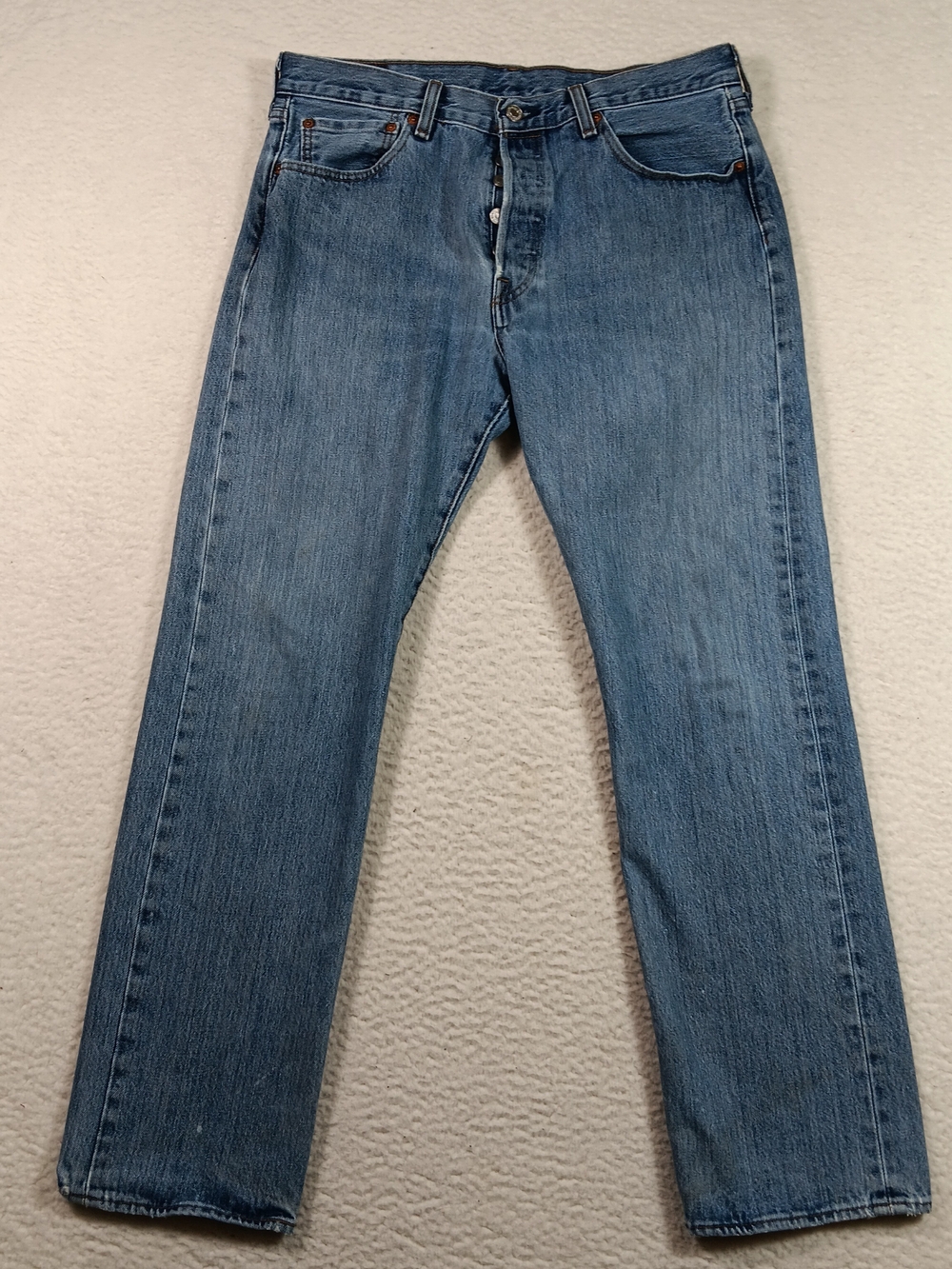 Levi's 501 Jeans Mens 34x32 Blue Denim Straight Leg Button Fly Western Cowboy